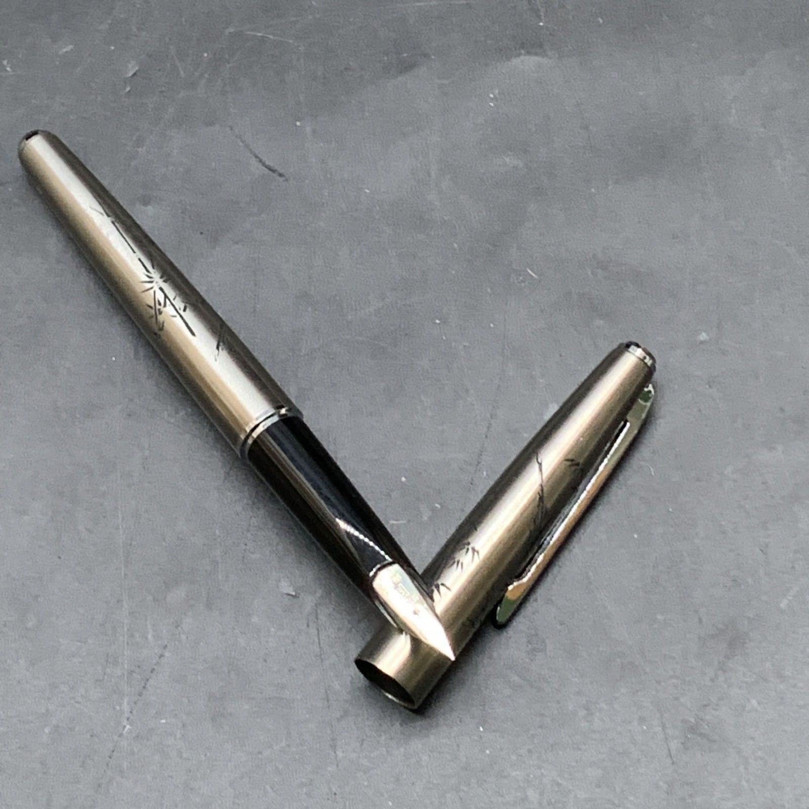 M346廃盤 プラチナ万年筆 ステンレス蝕刻 ペン先18K-WG 18金 竹とキジ