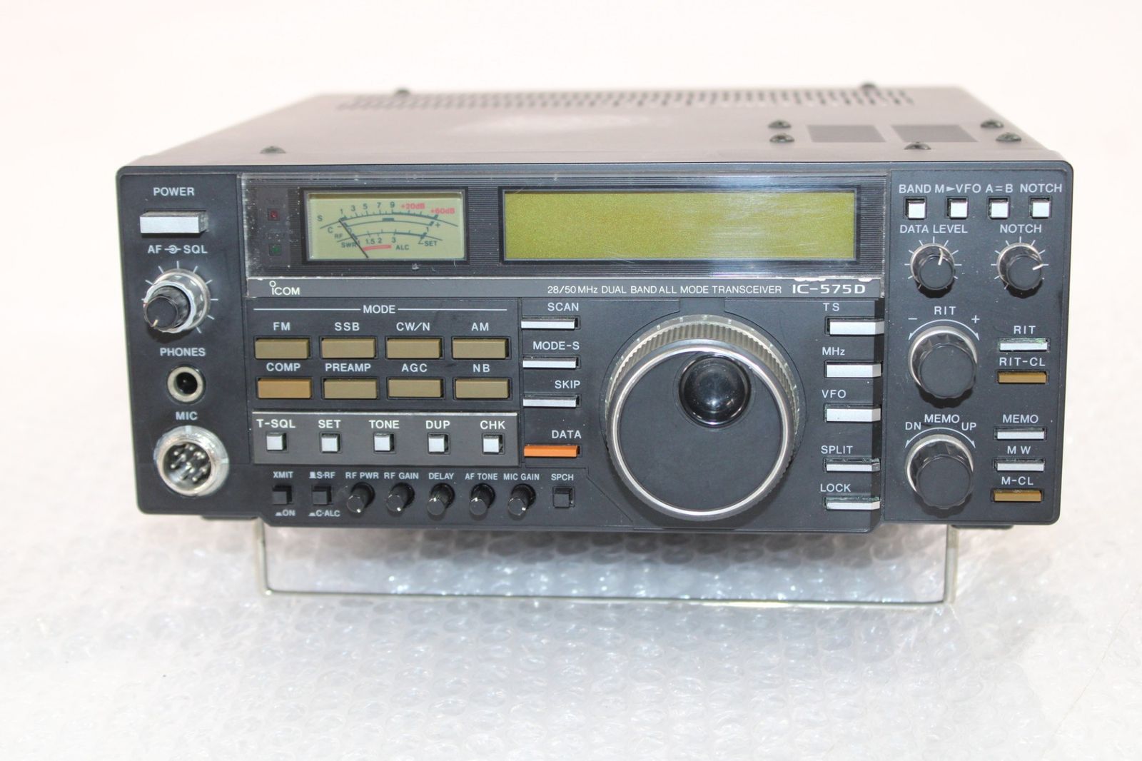 y*m様 ICOM IC-575 トランシーバー The ICOM IC-575 amateur radio, much-loved by 6m & 10m