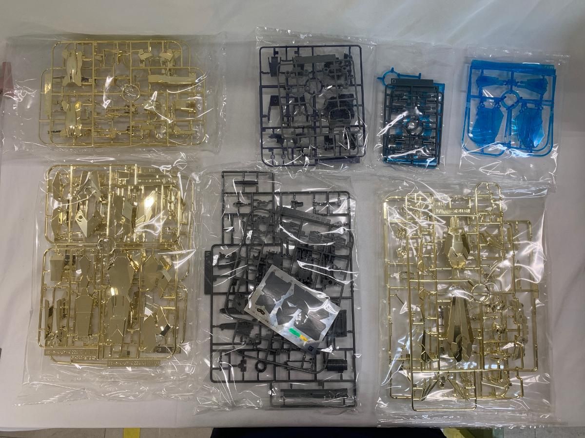 ちの歳末 未開封 MG 機動戦士ガンダムUC RX-0 ユニコーンガンダム3号機 フェネクス 1|100スケール 色分け済みプラモデル