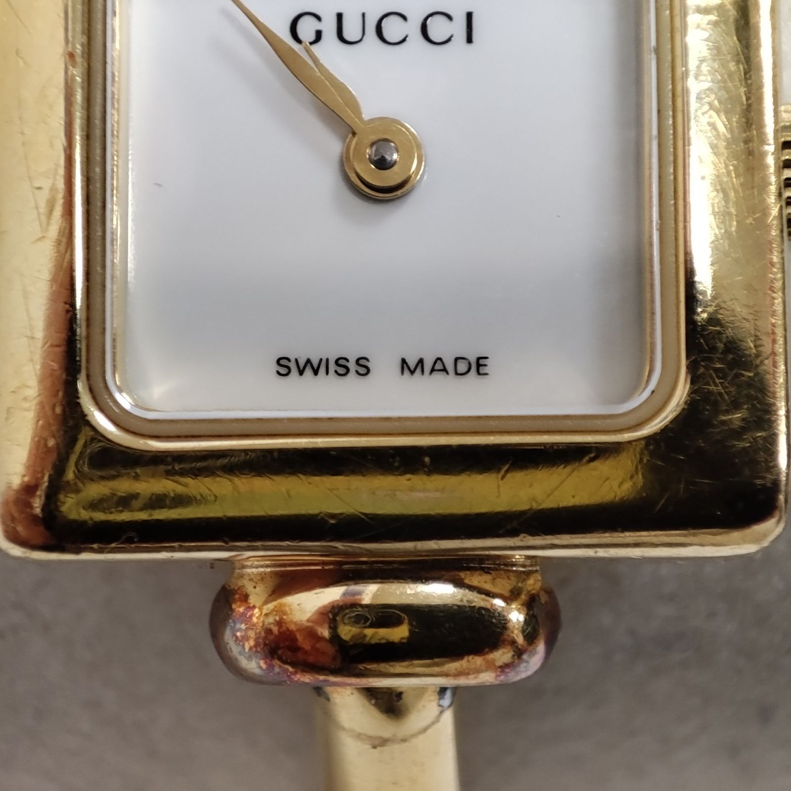 GUCCI レディース バングルウォッチ 1900L 電池交換済/稼働品