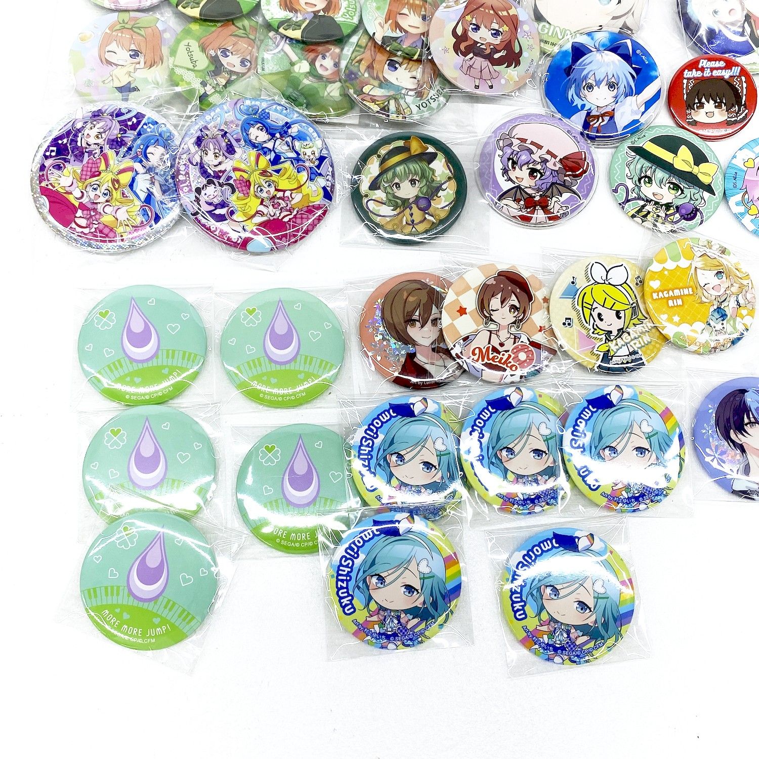 【★加古川物流】中古品 美少女系 缶バッジ アイマス 艦これ 五等分の花嫁 一花 二乃 美玖 四葉 五月 東方Project 霊夢 十六夜咲夜 しぐれうい ぶいすぽっ! プロセカ けもフレ等 まとめ 【721】 ☆加古川物流】中古品 美少女系 缶バッジ 五等分の花嫁 二乃