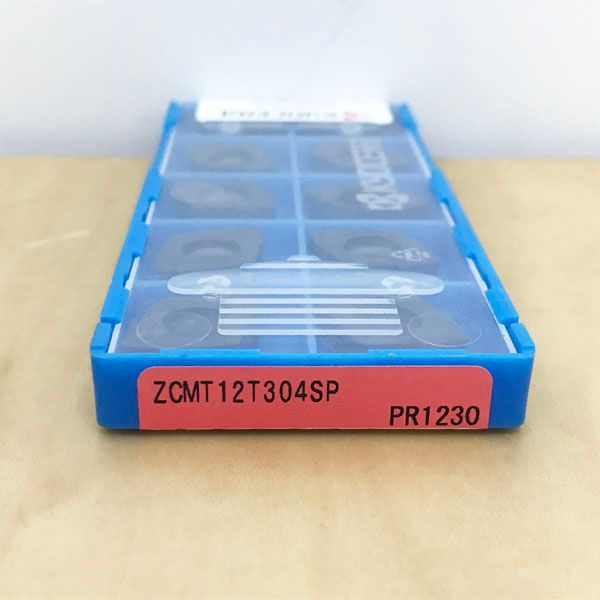 小田和正／8㎝シングルCD17枚セット（『真夏の恋』のみサイン入り）