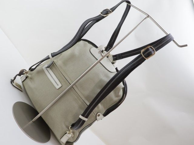 2409-17 ペレボルサ リュックサック バックパック PELLE BORSA ナイロン×レザー製 ホワイト×カーキ系