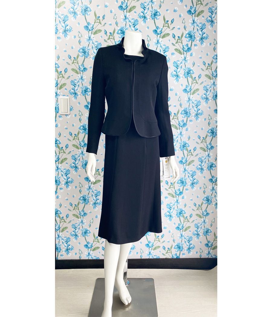 タグ付き 在庫限り 米沢織 日本製 マリオ ヴァレンティーノMario Valentino ブラックフォーマル喪服2点セット 11号 BF0050