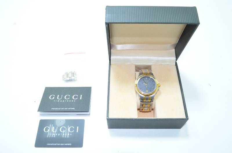送料無料 グッチ GUCCI 腕時計 デイト付き コンビカラー シルバー×ゴールド クォーツ