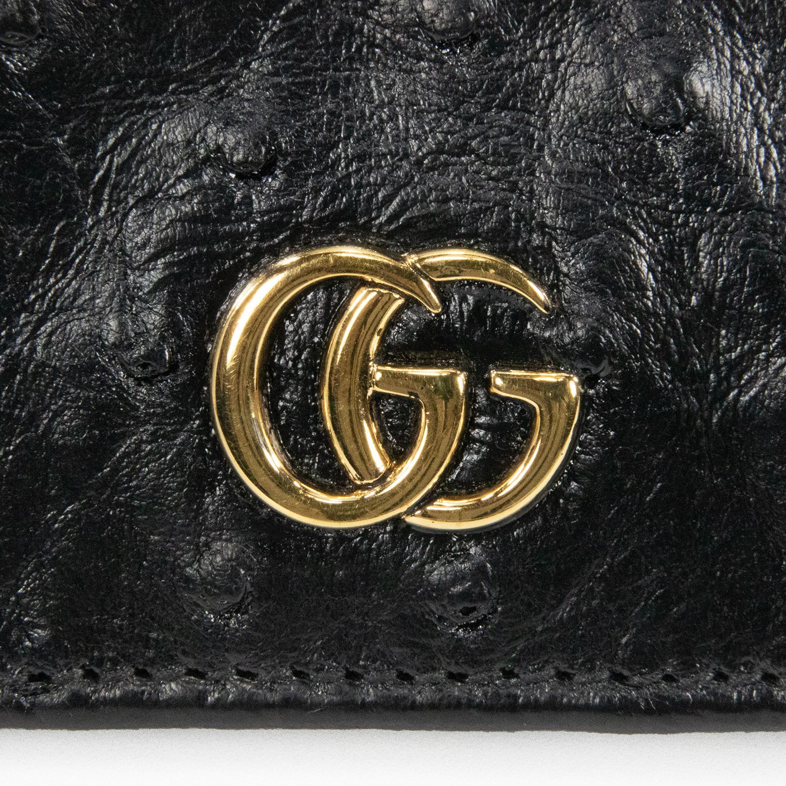 ✨グッチ 2つ折り財布 GGマーモント シュリンクレザー ブラック ゴールド 極美✨グッチ 二つ折り財布 GGマーモント ロゴ金具 ブラック