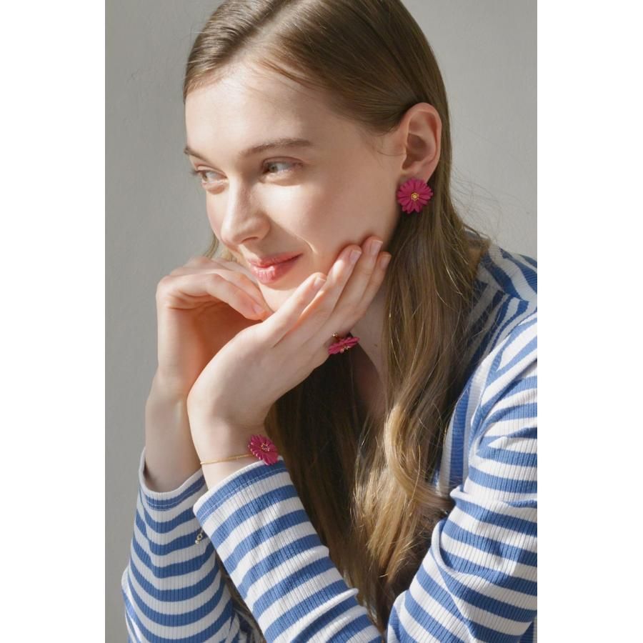 BTS Jin・OH MY GIRL Mimi着用 新品・未使用【韓国限定】 メール