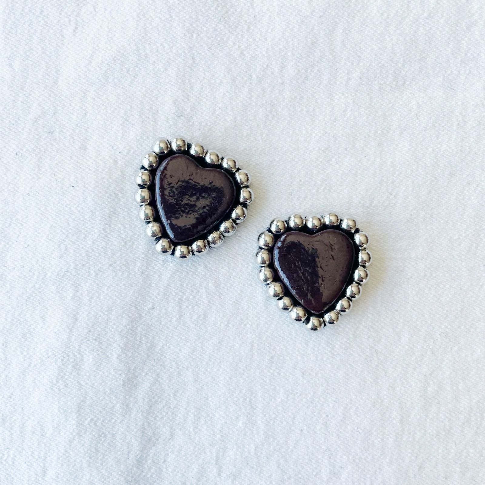 ハート♡シルバー(コーヒーブラウン) ビーズ刺繍ピアス