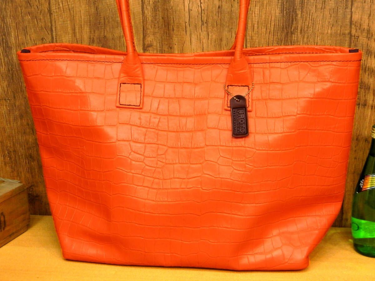 なべさんさま です Sサイズ オレンジクロコ