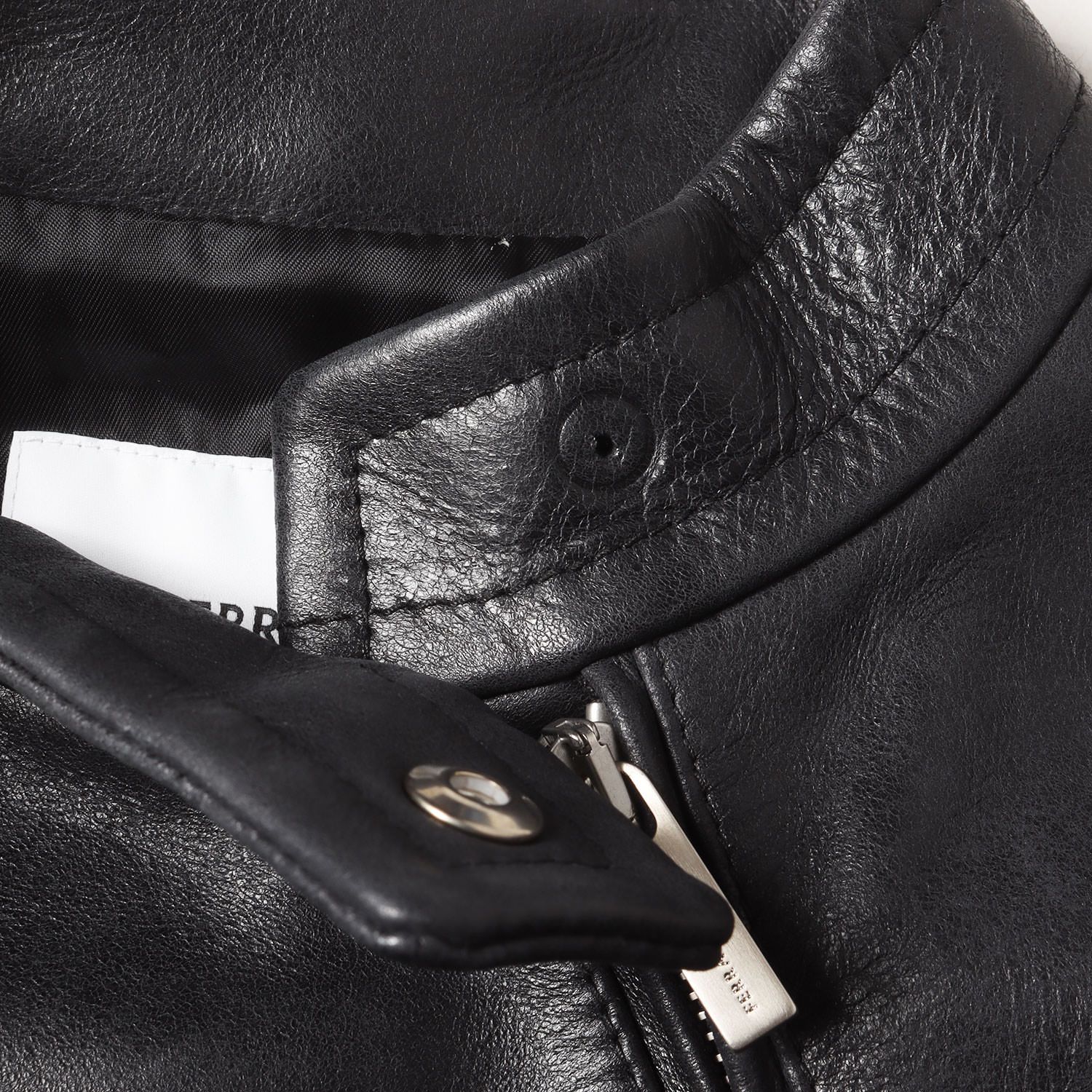 Salvatore Ferragamo サルヴァトーレ フェラガモ ジャケット ブラック 黒 サイズ 38 近年現行タグ ヴィンテージ加工 レザー シングル ライダースジャケット イタリア製 アウター ブルゾン 上着 レディース GULLKHAN_COM