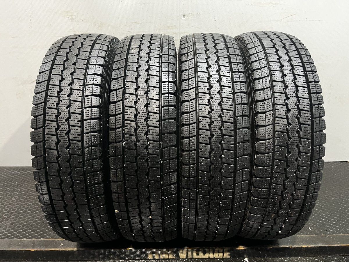 DUNLOP WINTER MAXX SV01 165R14 8PR LT 14インチ スタッドレス DUNLOP WINTER MAXX SV01 165R14 8PR LT 14インチ スタッドレス