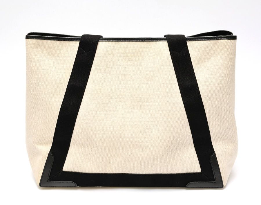 ナチュラル ブラック