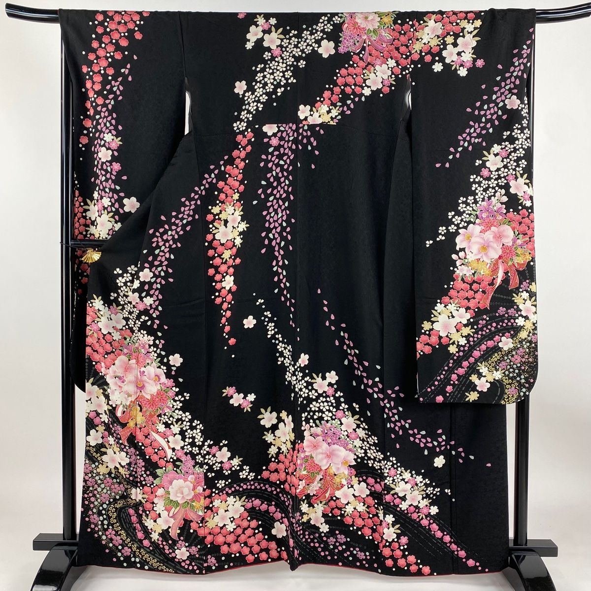 振袖 豪華 ラメ刺繍 銀彩 紋意匠 身丈163cm パールトーン加工済 振袖 豪華 金彩 銀彩 銀通し ラメ刺繍 柄八掛 身丈159cm - メルカリ