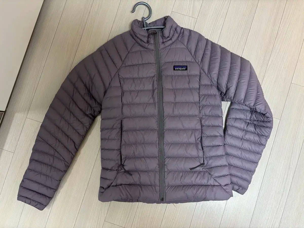 patagonia パタゴニア レディース 軽量ダウン