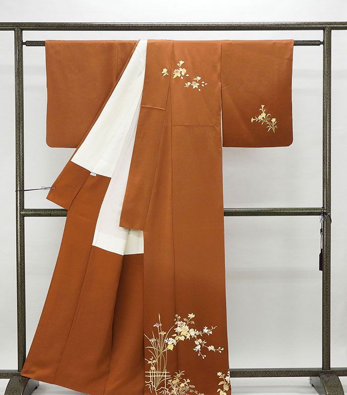 付け下げ スワトウ刺繍 巻物 水引 雲 菊 伝統和模様 着物 114a d