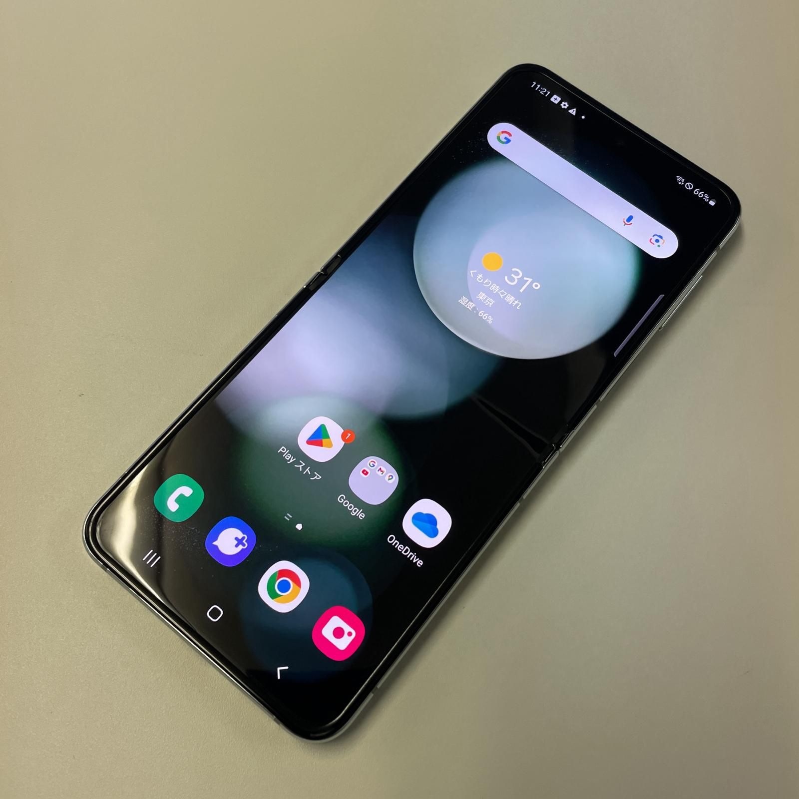 au Galaxy Z Flip5 SCG23 256GB ミント