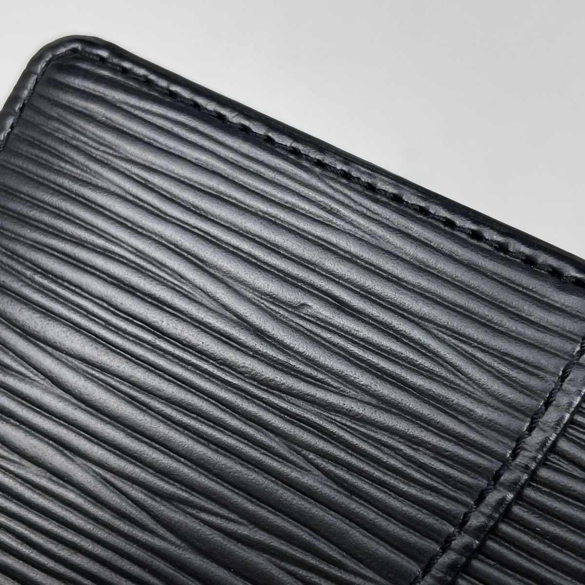 ④☆美品♪ ポシェットカルトヴィジット♪ 名刺入れ☆カードケース 楽天市場】LOUIS VUITTON ルイ ヴィトン エピ ポシェットカルト