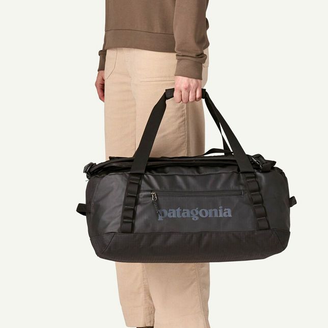 パタゴニア　ブラックホール・ダッフル 100L パタゴニア ブラックホールダッフルバッグ 100L ブラック 黒 キャンプ
