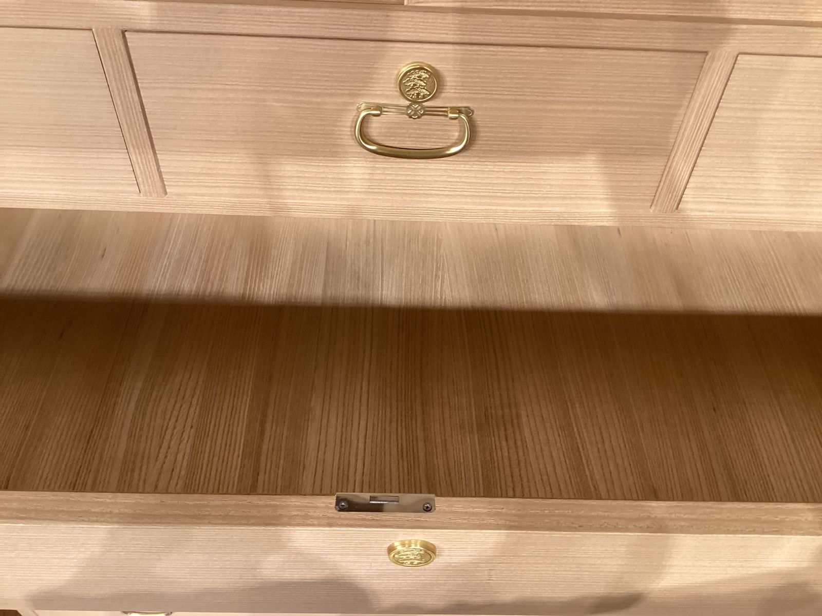 USED家具ユーズド家具／紀州箪笥総桐和箪笥／伝統工芸士中田静夫