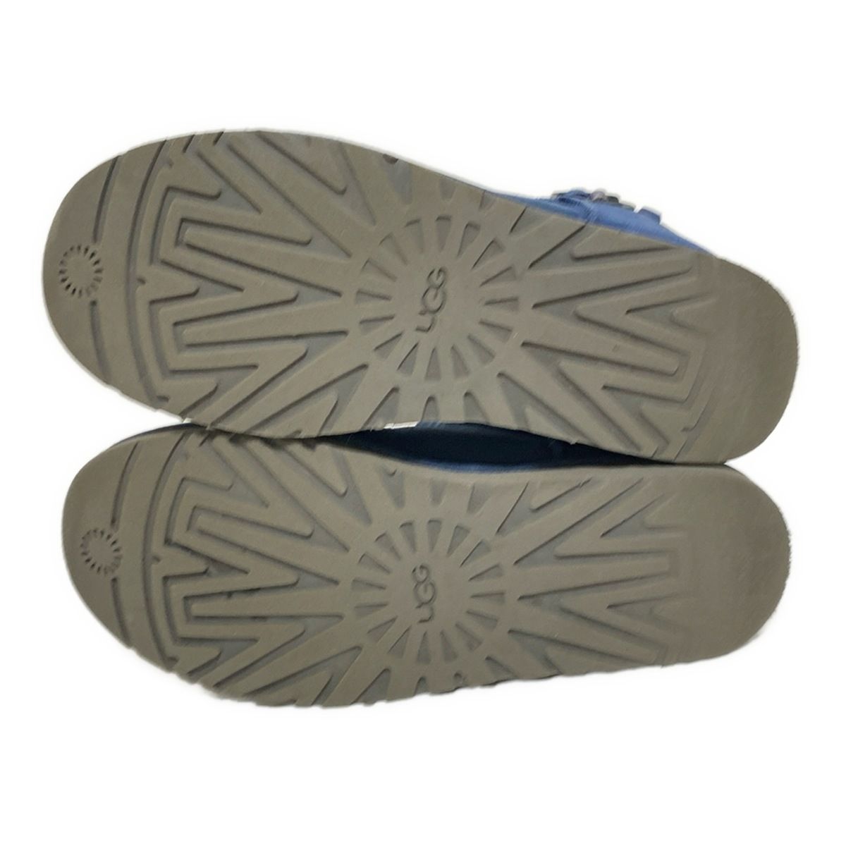 UGG アグ