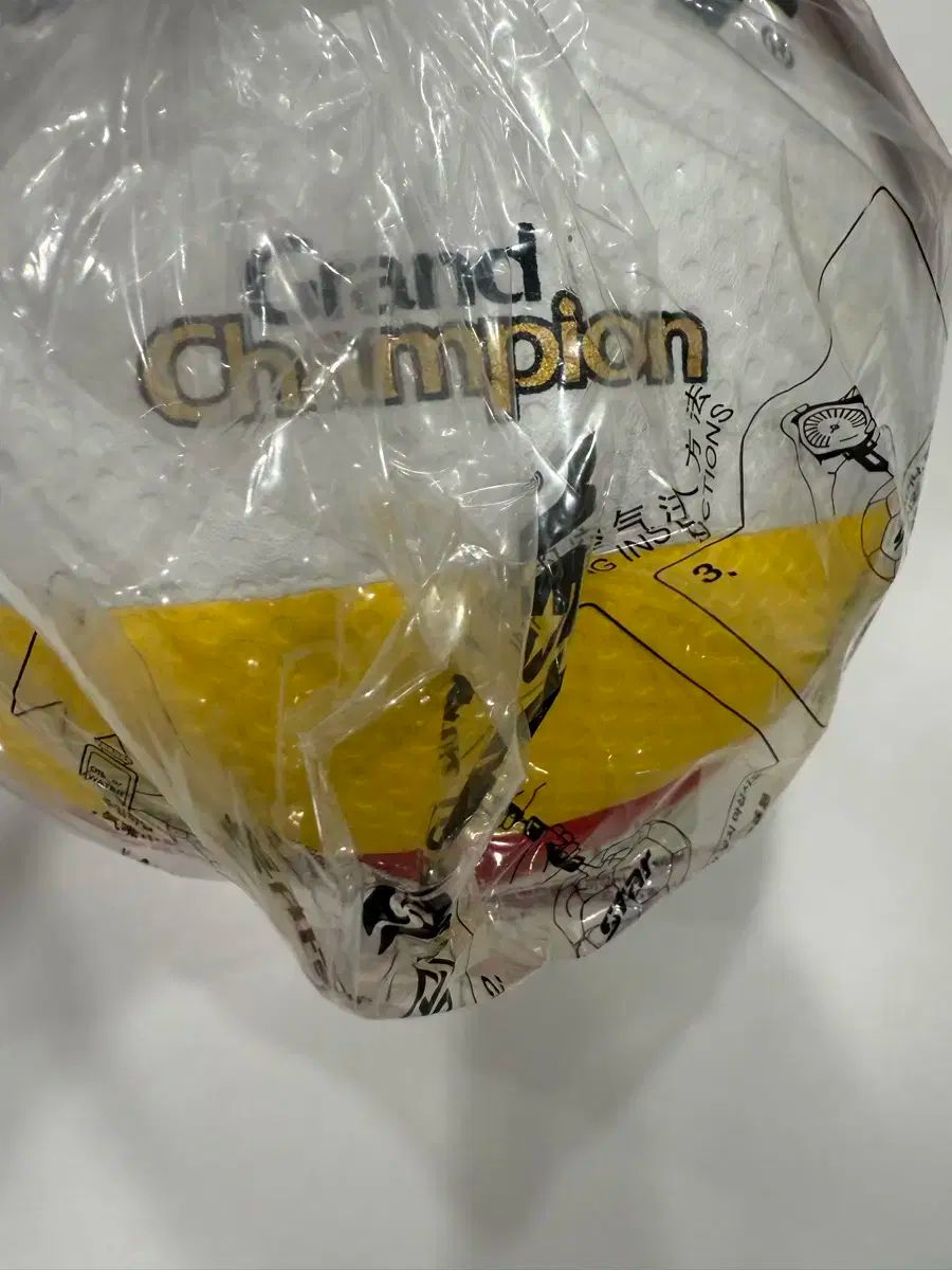 グランドチャンピオン バレーボール 5号