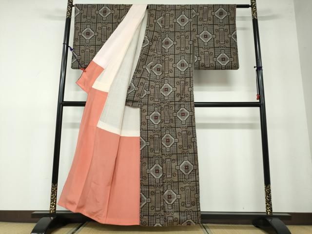 平和屋着物●上質な紬　絣文様　正絹　逸品　DAAW5284ud 平和屋着物○上質な紬 絣文様 正絹 逸品 DAAW5284ud