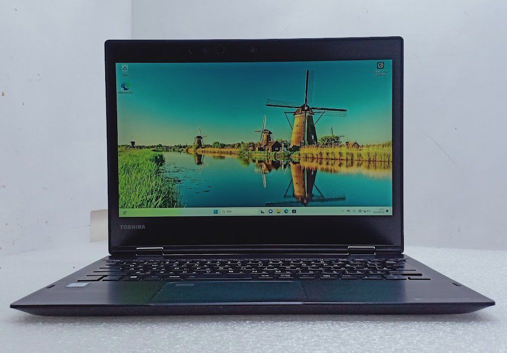 東芝 VC72/B i7 16GB SSD256GB Win11 2in1 - メルカリ