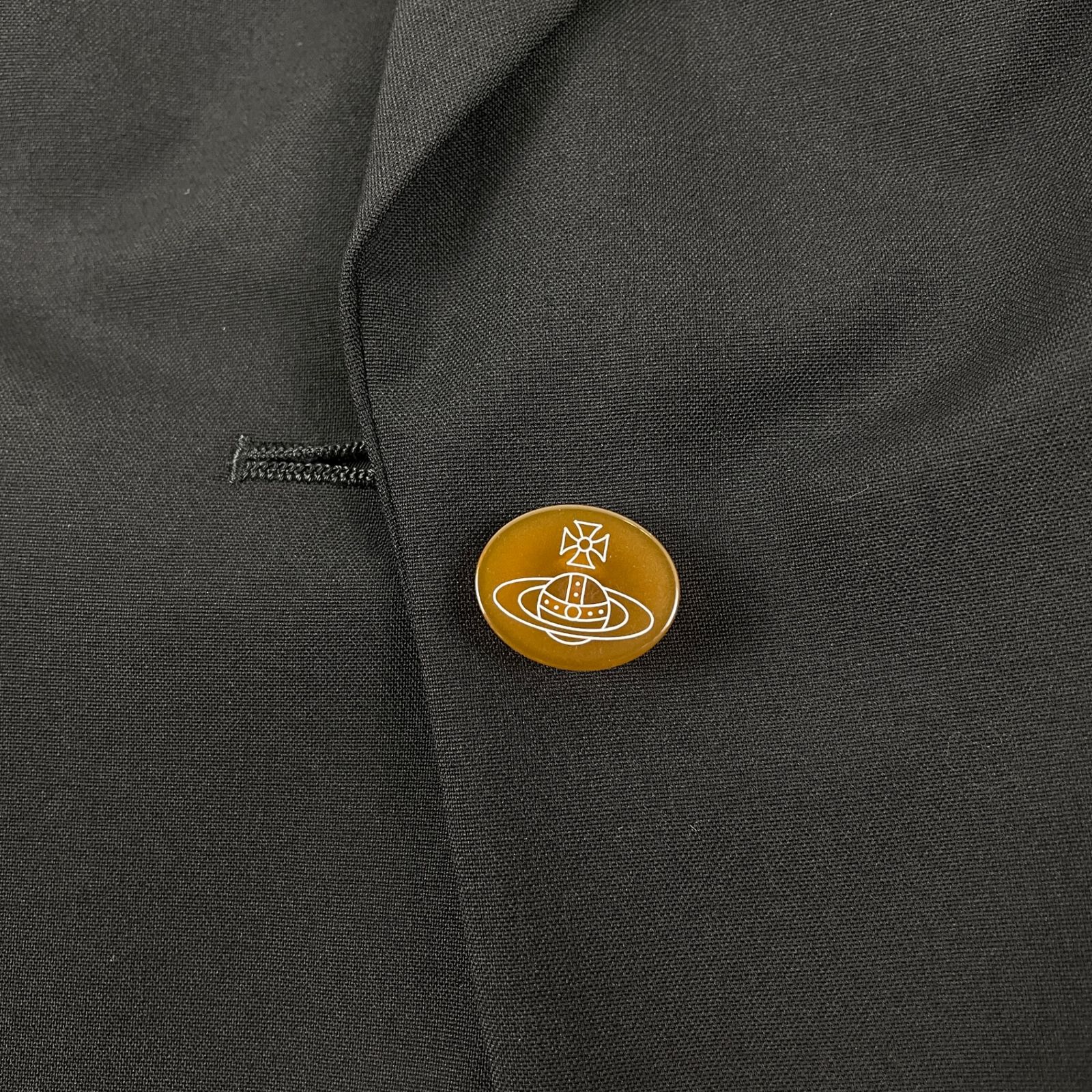 セットアップスーツ