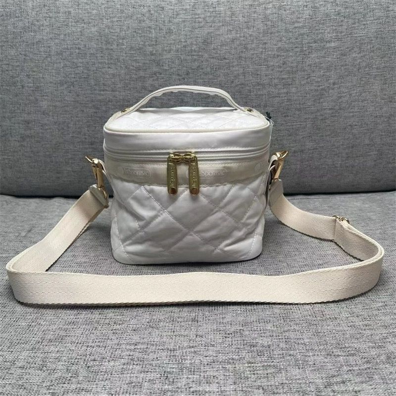 レスポートサック×神崎恵　バニティショルダーバッグ　国内正規品 レスポ新作速報】神崎恵さんコラボアイテムが4月26日から発売