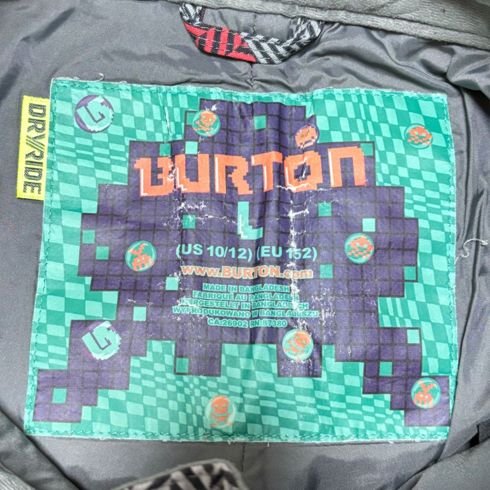 状態良好◎子ども用◎【BURTON】バートン スノーパンツ レッド 赤 グレー ナイロン 中綿 総柄 千鳥格子 柄 ヘリンボーン ロゴ 刺しゅう スキー スノボ 雪遊び 防寒 おしゃれ キッズ ジュニア サイズUS10-12/M11689SS