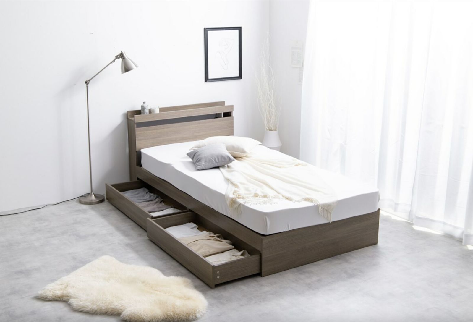 最安値！新品！送料込み！ダブルベッド 収納 コンセント