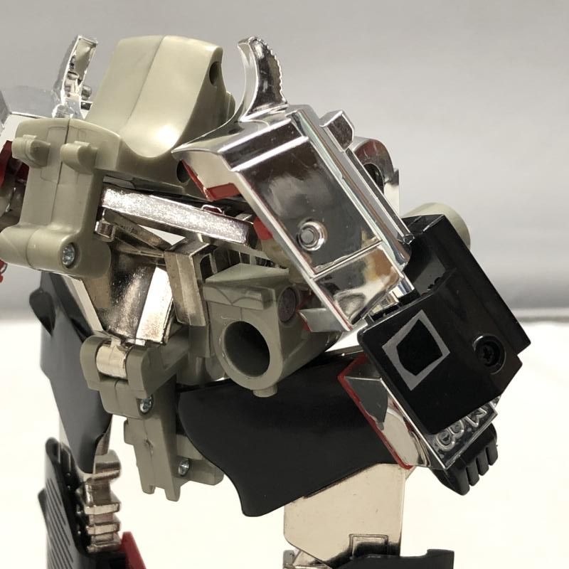 ガンロボ