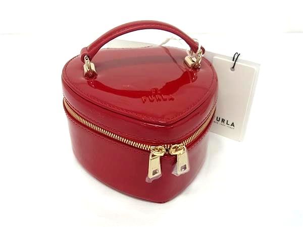 ■新品■未使用■ FURLA フルラ カメリア パテントレザー ハート ジュエリーケース 小物入れ レディース レッド系 FM4100 □新品□未使用□ FURLA フルラ カメリア パテントレザー ハート
