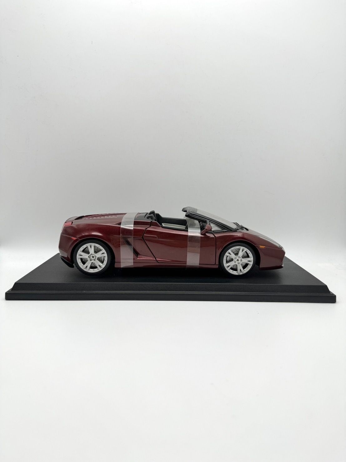 Maisto 1/18 Lamborghini Gallardo Spyder ワインレッド