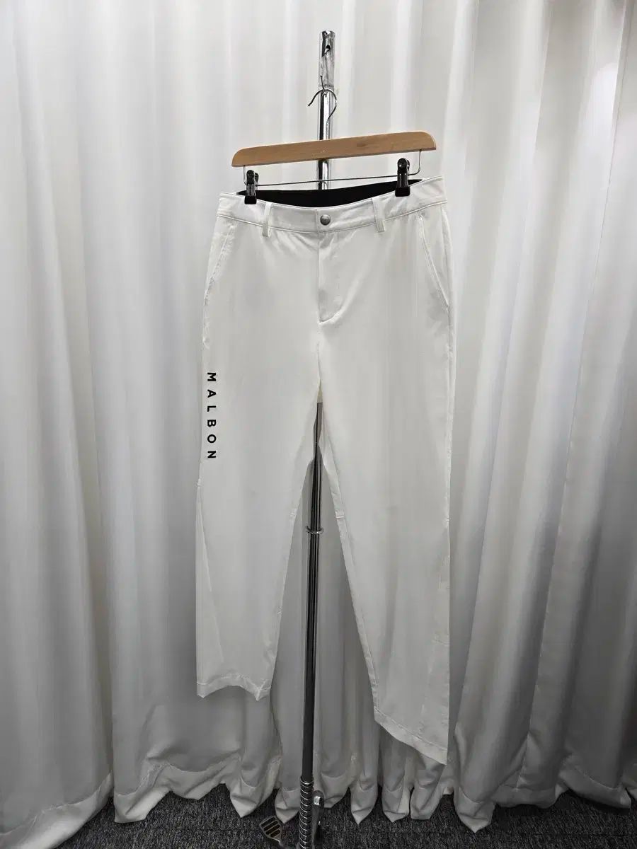 82 百貨店 MALBON GOLF マルボンゴルフ ホワイト ゴルフ パンツ
