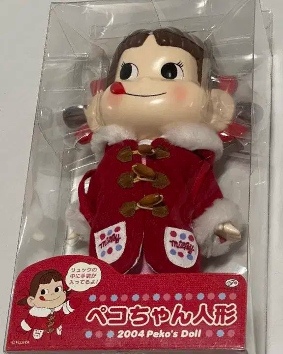 【雷市場（ポンジャン）商品韓国直送】 日本 正規品 ペコちゃん 人形 2004 ルージュ コート