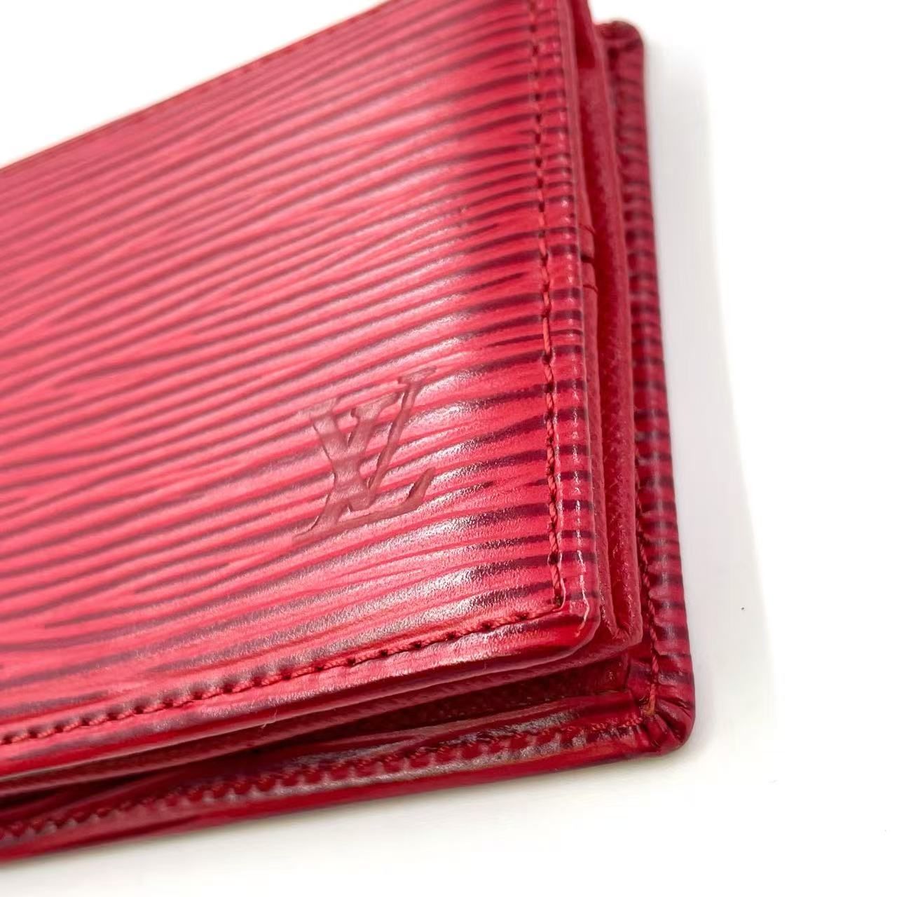 美品！ルイヴィトン エピ ポルトモネワット ケース 赤 レッド 美品！ルイヴィトン エピ ポルトモネワット コインケース 赤 レッド 美