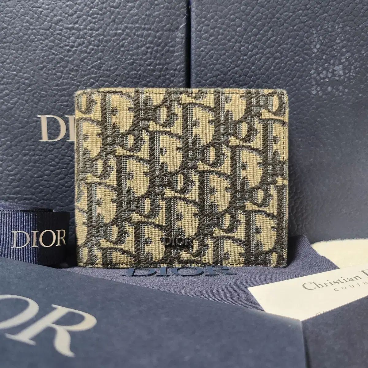 極美品 現行モデル ディオール バーティカル オブリーク ジャガード 札入れ 黒 極美品 現行モデル ディオール バーティカル オブリーク ジャガード