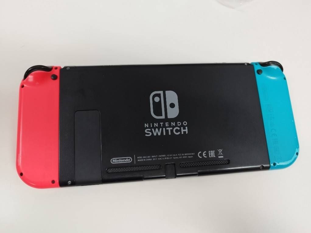Nintendo Switch HAC-001 初期モデル2017年製 美品】Nintendo Switch HAC-001 未対策機 2017年製 - メルカリ