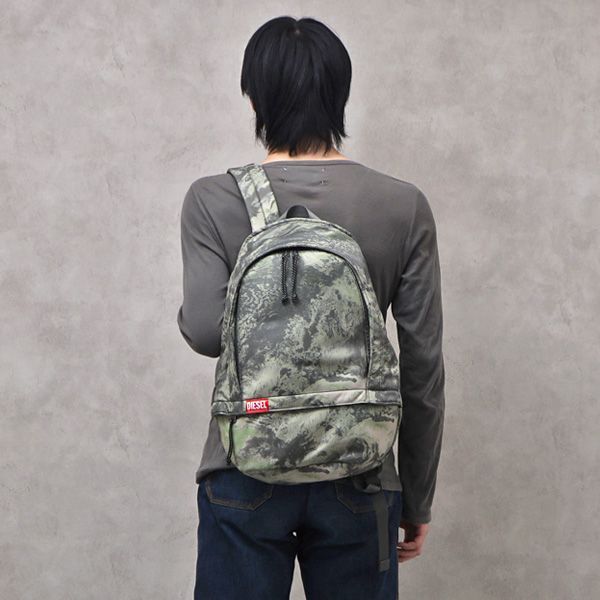 ディーゼル DIESEL バックパック リュック RAVE BACKPACK