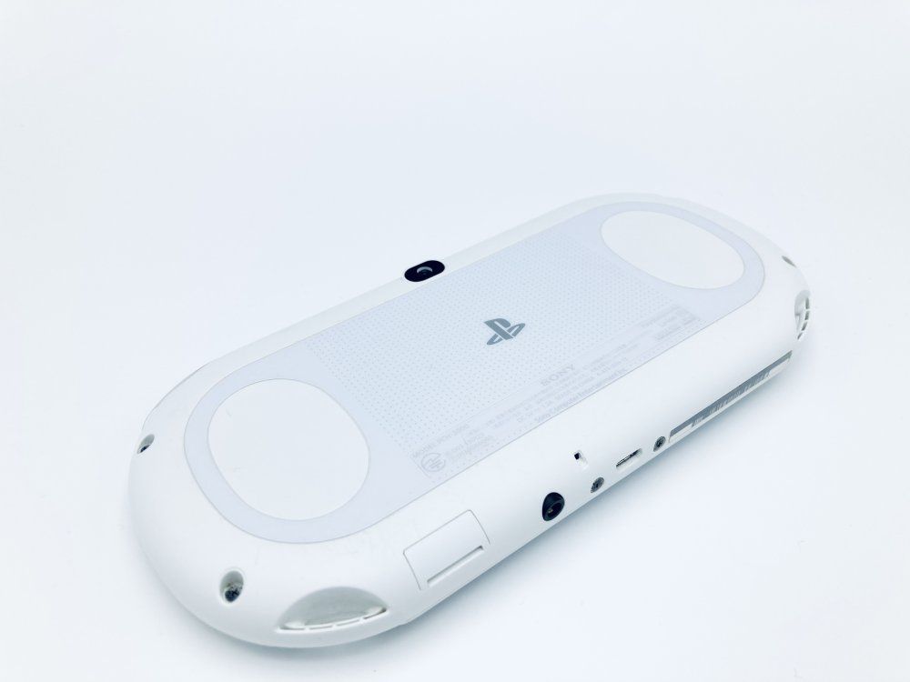 PlayStation Vita Wi-Fiモデル ホワイト PCH-2000ZA12 メーカー video game