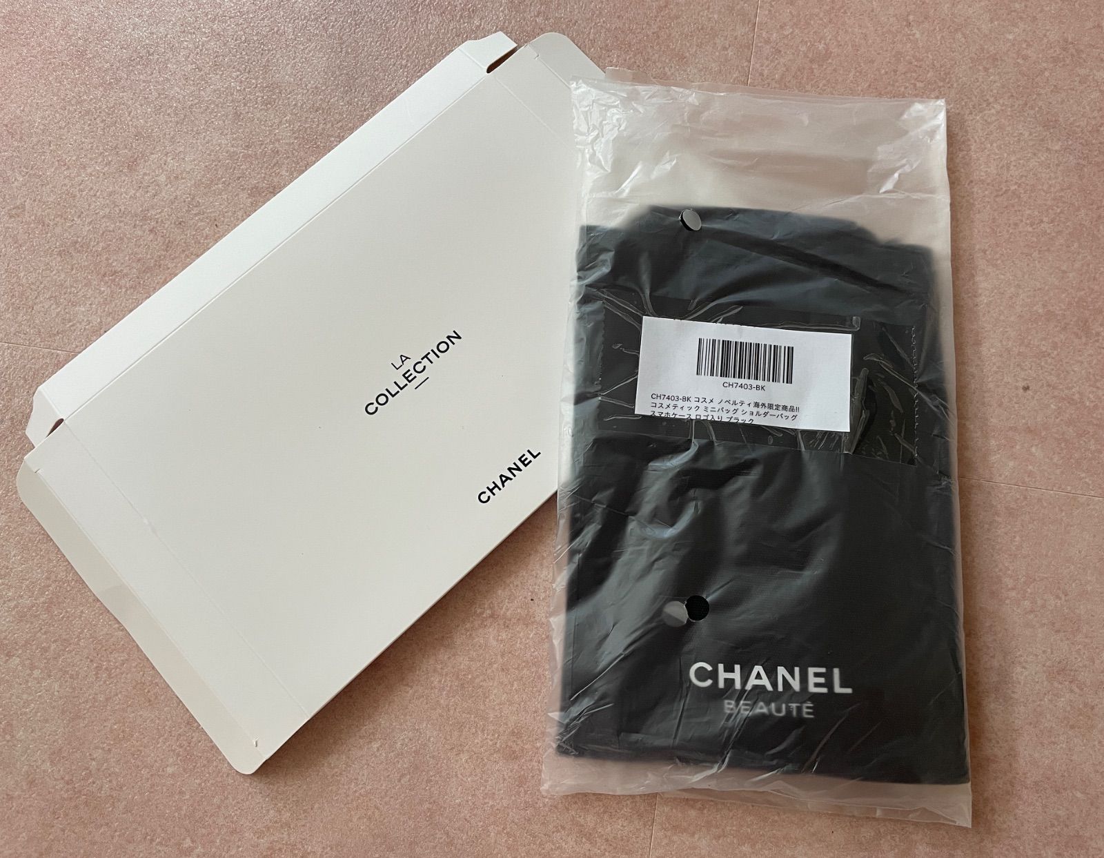 CHANEL スマホケース パスポートケース ノベルティ ブラック ①