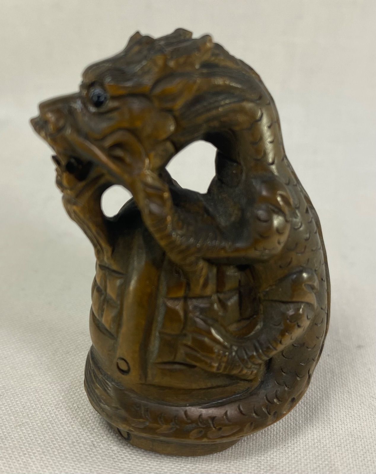 印籠 柘植 恵比寿神様 黄楊繊細彫刻 木製