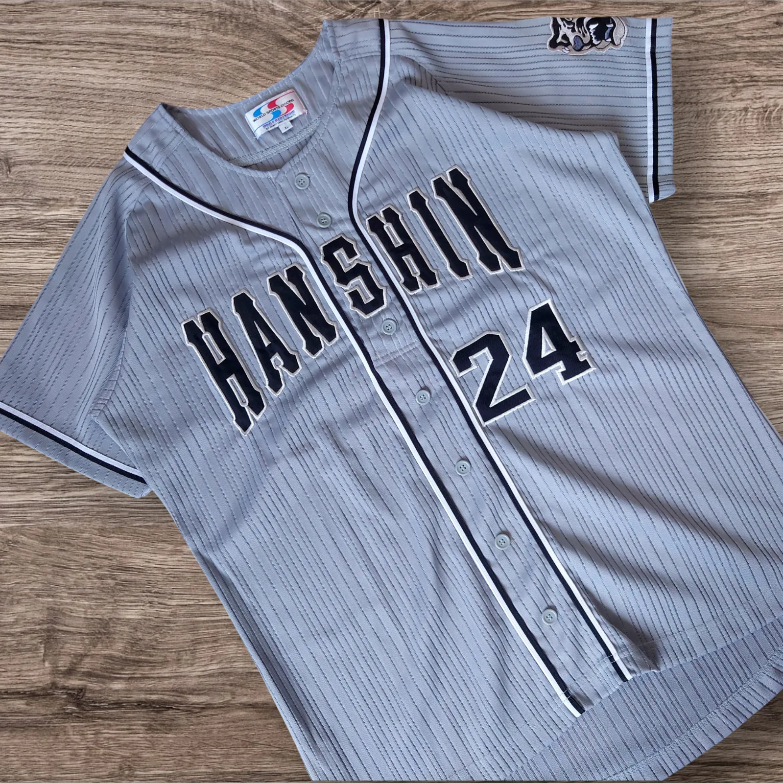 阪神タイガース 24 桧山進次郎選手 1999年実使用 直筆サイン入り