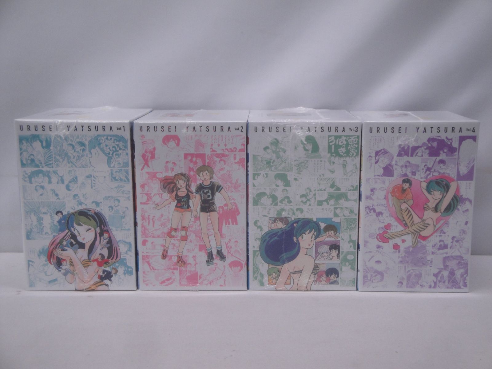 未開封品】うる星やつら コミック 復刻BOX Vol.1/2/3/4 全巻 未開封品】うる星やつら コミック 復刻BOX Vol.1/2/3/4 全巻