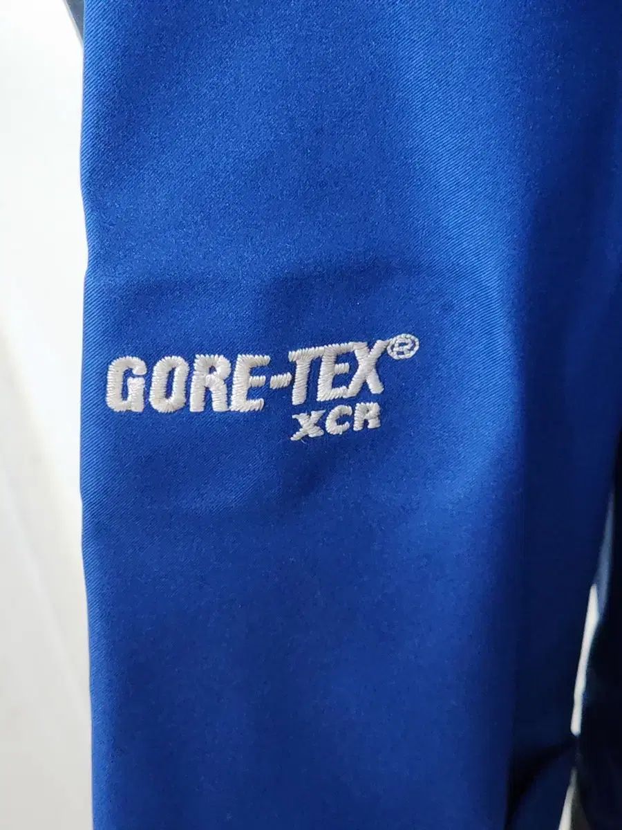 フェイス GORE-TEX₍ゴアテックス