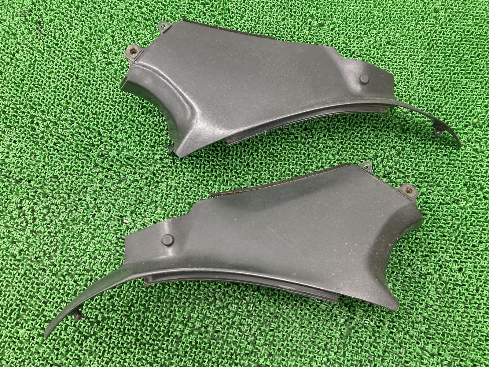 CBR1100XX インナーパネル 左右 MAT ホンダ 純正 バイク 部品 SC35 インナーカウル 割れ欠け無し 品薄 希少品 車検 Genuine 【中古】 81