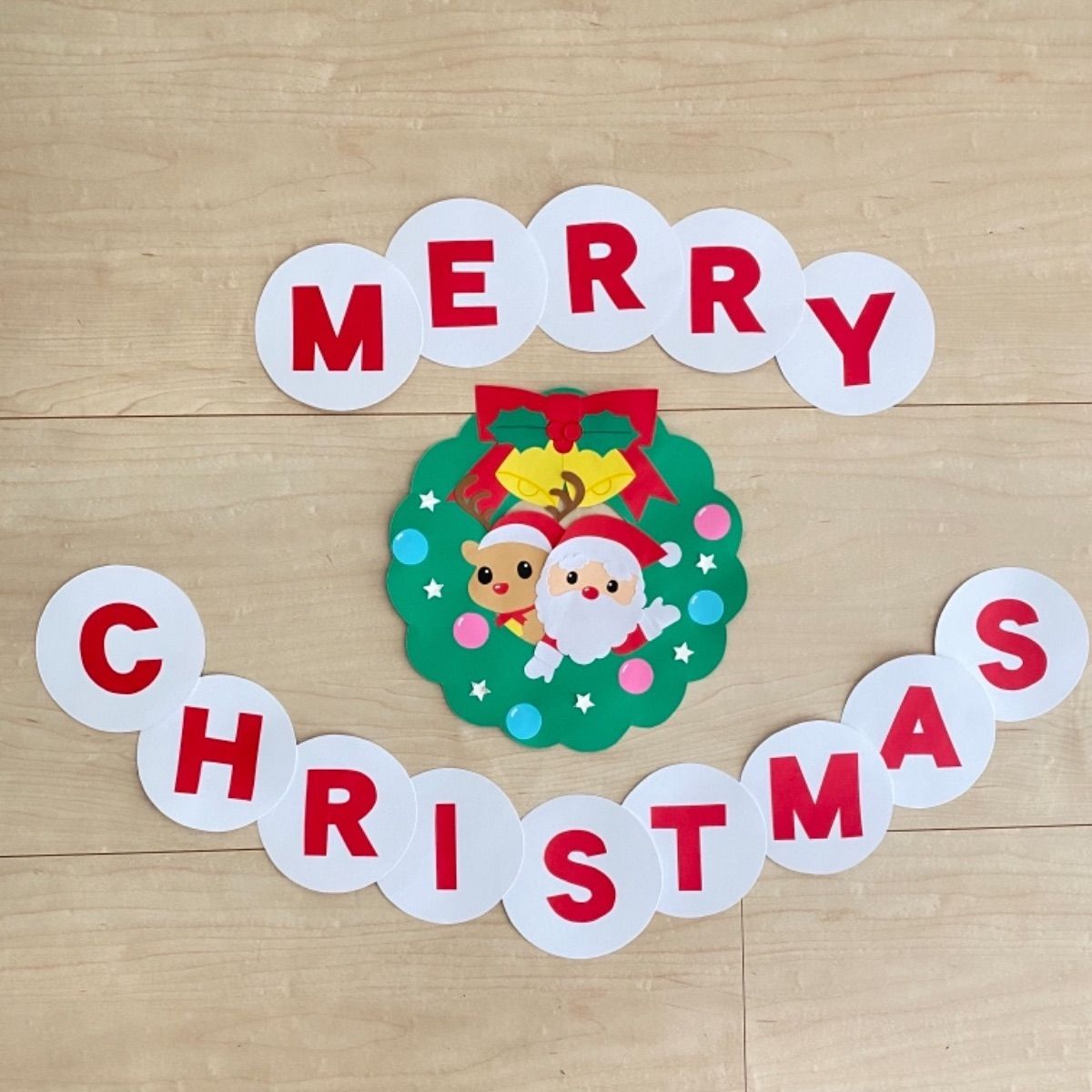 メリークリスマス クリスマス リース サンタクロース トナカイ 壁面 保育 Loulou ribbon（ルルリボン） メルカリ
