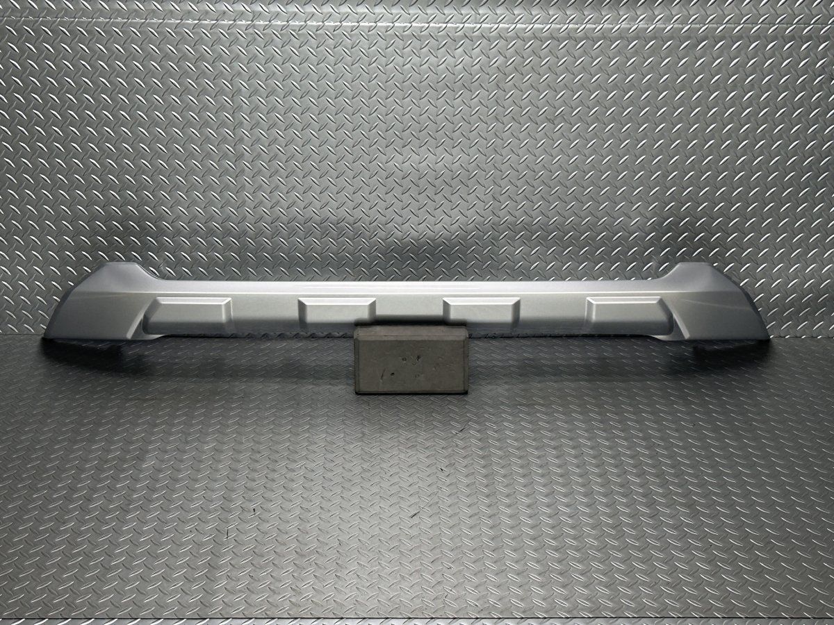 RAV4 純正スキッドプレート アンダーガード　シルバー　未使用 新車外し》RAV4 純正スキッドプレート アンダーガード シルバー 未使用