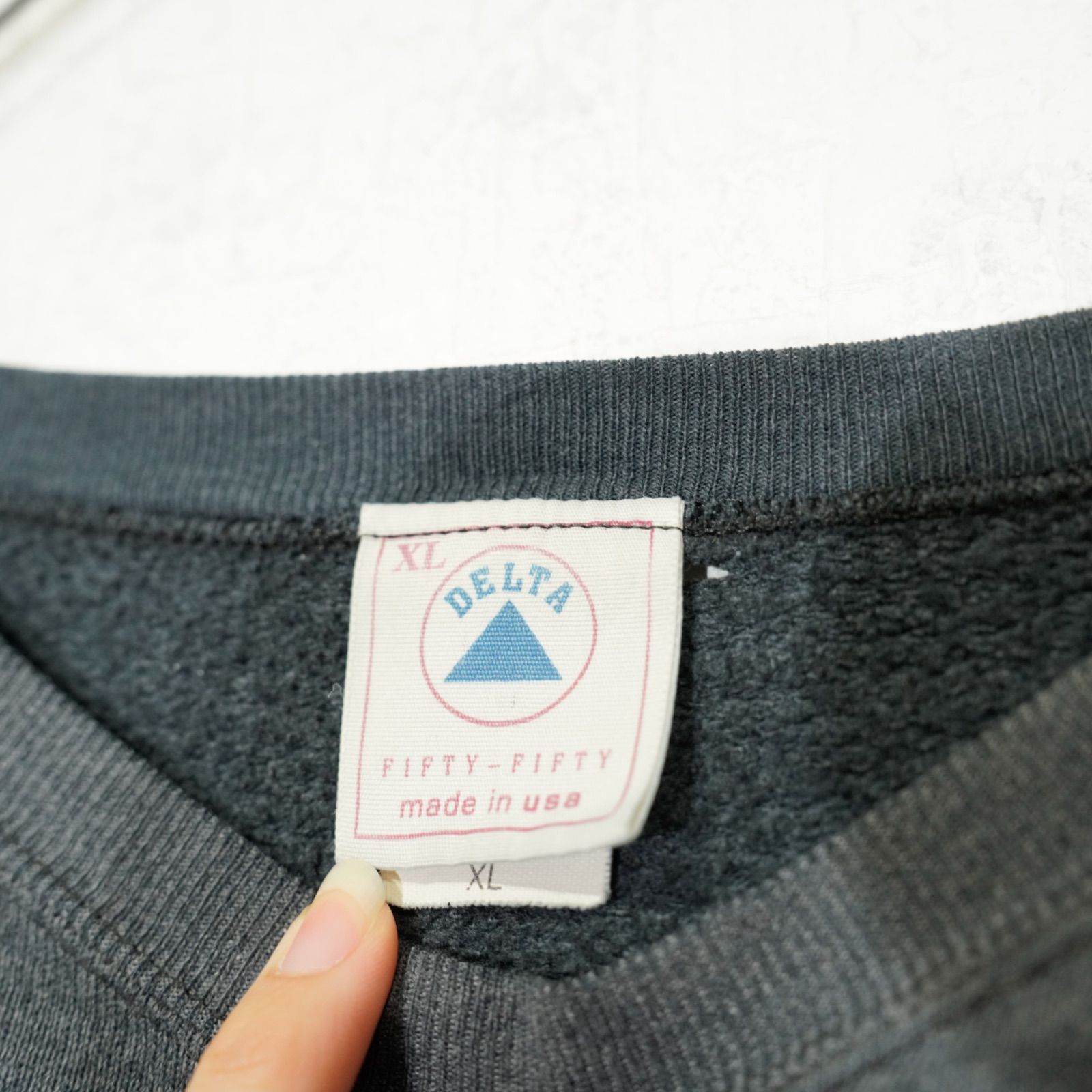 90's USA VINTAGE DELTA WOLF PRINT DESIGN SWEAT SHIET/90年代